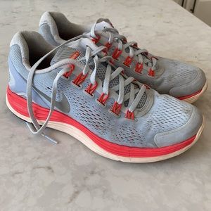 Nike sneakers lunar glide 4